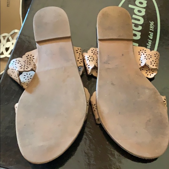 FRANCESCA’S - Picture 2 of 2